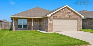 New Beginnings Start with AMRR: Spacious 3-Bedroom House – A Place to Call Home! Gallery 1