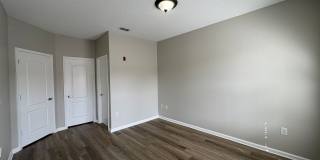 Updated 2BR Condo with Garage in Hunter’s Creek Gallery 18