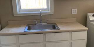 Cute 1 bed/1 bath Gallery 4