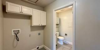 2422 W Savannah - 3 Bedroom, 2 Bathroom Townhome Gallery 7
