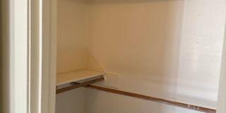 3/2/2 Newly painted! ALL BILLS PAID! Gallery 23