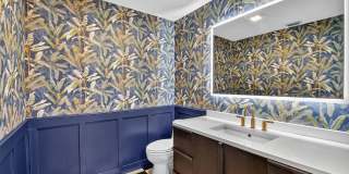 2900 Greenbriar Boulevard Gallery 38