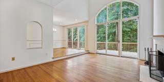 6 GOLDLEAF CT Gallery 4