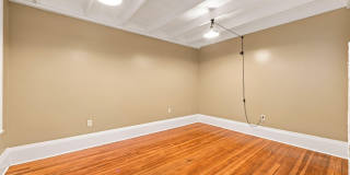 407 Coolidge Street Gallery 8