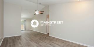 1541 Kingfisher Lane North Gallery 4