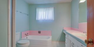 Charming Farmhouse Retreat in Northwest Bakersfield! Gallery 21