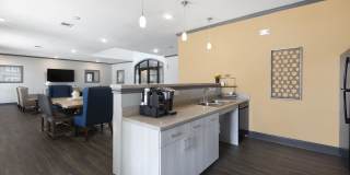Pointe at Crestmont Apartments - Affordable Housing Gallery 16