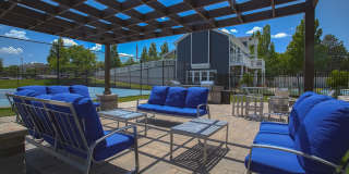 Island Club Gallery 23