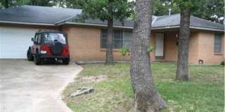 4005 Oaklawn St Gallery 1