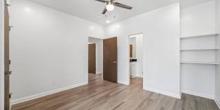 Cottage Court Gallery 67