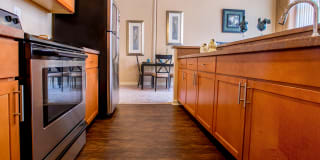 Sycamore Place Gallery 4