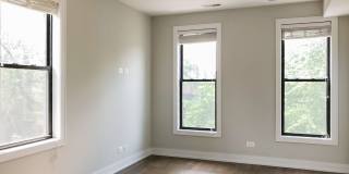2315 N Southport Ave Gallery 2