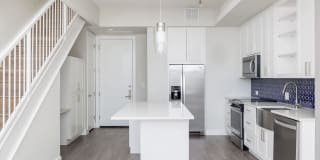 Flatiron Domain Gallery 65