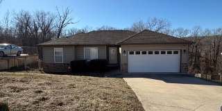 3 Bedroom House in St. Robert, MO Available Now 3 Bedroom House in St. Robert, MO Available Now Gallery 2