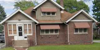 Beautiful and spacious 5 Bedroom 1.5 Bath House in Lansing, IL MUST SEE Gallery 2
