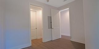 379 Clubbs St Gallery 8