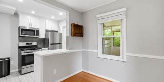 Welcome to 5935 Williamsburg Road, a beautifully updated three-level duplex in the highly sought-after Jefferson Manor community of Alexandria. Gallery 6