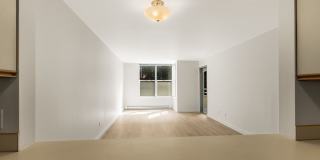 Strada 67 Gallery 13