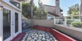 309 Stanford Gallery 2
