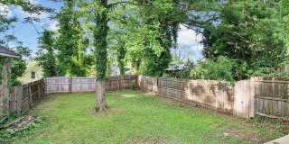 Room in 4 Bedroom Home at Fair St SW Gallery 20