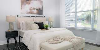 The Residences at Hamilton Lakes Gallery 10