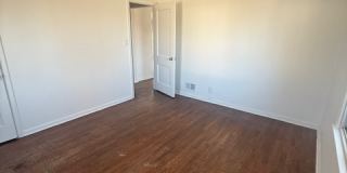 2288 Elmira Street Gallery 7