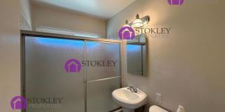 1560 Pine Street Gallery 5