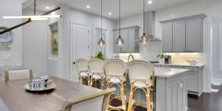 885 3rd Street Gallery 14