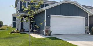 Leubecher Townhome Gallery 1