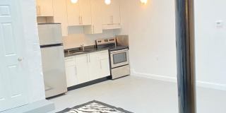 216 W RITTENHOUSE STREET Gallery 9