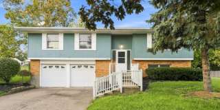686 Cloverdale Avenue Gallery 1