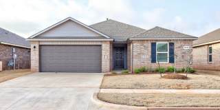 10508 SW 41st Place. Brand New 5 Bedroom Home For Lease ready for immediate move in! Gallery 1