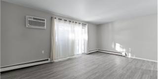 29412 DequindreUnit 202 Gallery 1