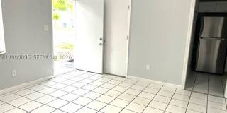 504 N 57th Ave Gallery 11
