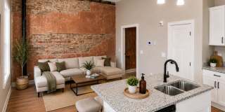 128 N Water Avenue Gallery 1