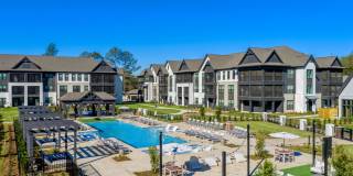 Portier at Midtown Gallery 22