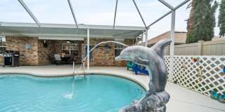 Gorgeous 4 bedroom pool house for rent w/ deeded beach access + pool & yard service included in the rent! Gallery 47