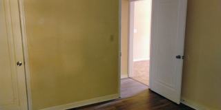 3 bed 2 Bath Home Super Large Back Yard Gallery 20