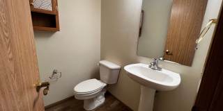 DuPont 2365 SF 3 bedroom plus loft home. Gallery 7