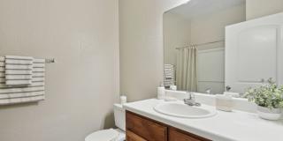 Park Place at Loyola - Affordable Housing Gallery 42