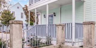 301 W Henry Street Gallery 20