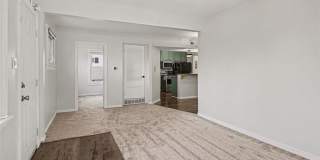 1725 Saint Catherine Street Gallery 3