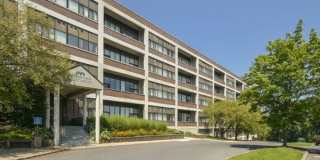 Bridgeview Apartments Gallery 9