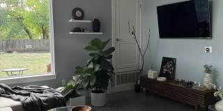 Room in 2 Bedroom Home at Eleanor St Gallery 9