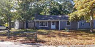 85 Castlewood Circle Gallery 1