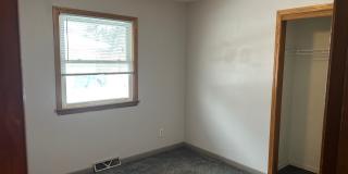 2717 Hampshire Ave N Gallery 8