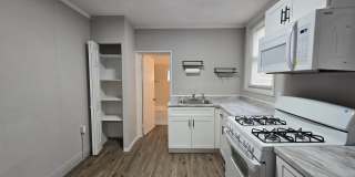 259 W RUSCOMB Street Gallery 9