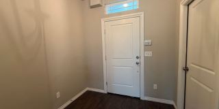 3 Bed 2.5 Bath 1 Car Garage Duplex In Moore * Reduced Rate!!! Gallery 4