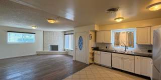 Adorable Home in Oleander Area! Gallery 4
