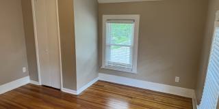 121 Terwilliger Street Gallery 13